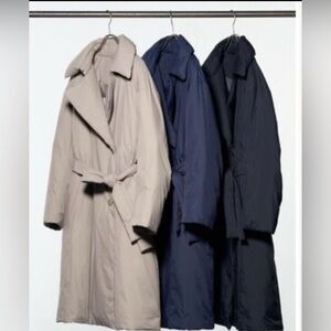 Uniqlo Woman’s Trench Coat - Light Beige